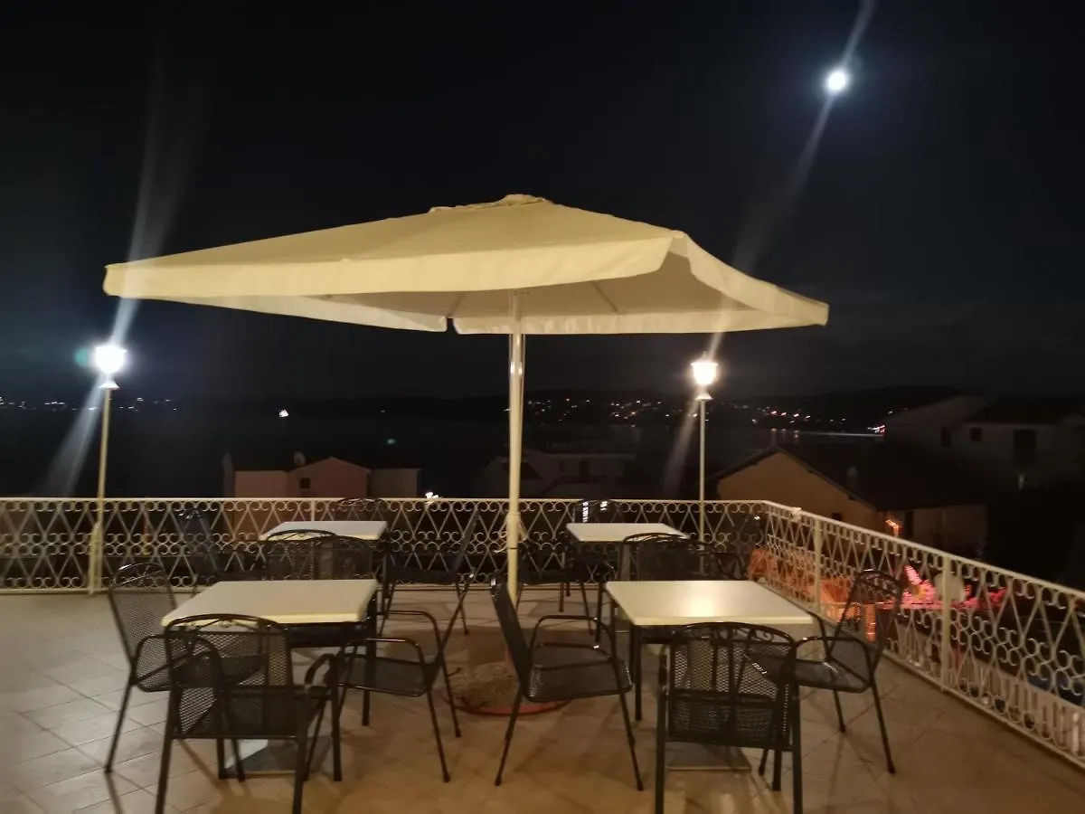 Villa Kairos Seget Donji 0*,  Croatia