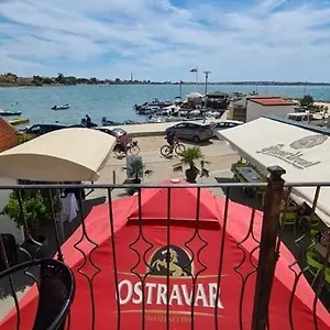 Beni Hotel Vrsi