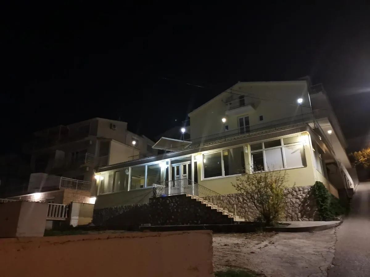 Bed & Breakfast Villa Kairos Donji Seget Kroatien